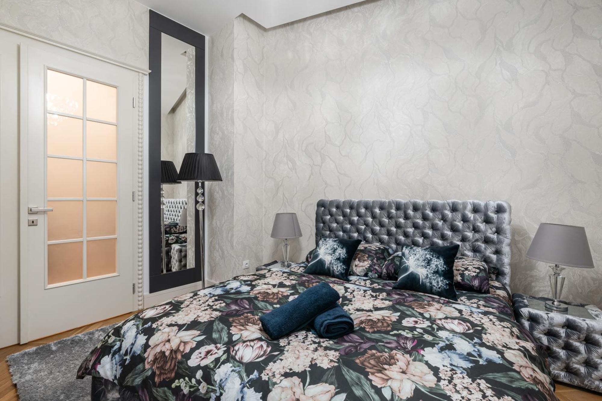 Four Bedrooms Luxury Design Apartment At Fashion Street דירה